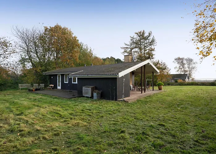 Сasa de vacaciones A Cozy House On Mols With A View Of The Sea *